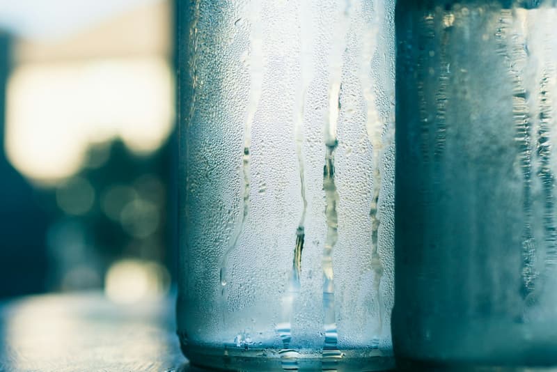 夏の差し入れドリンクおすすめ 職場・イベントで喜ばれる冷たい飲み物