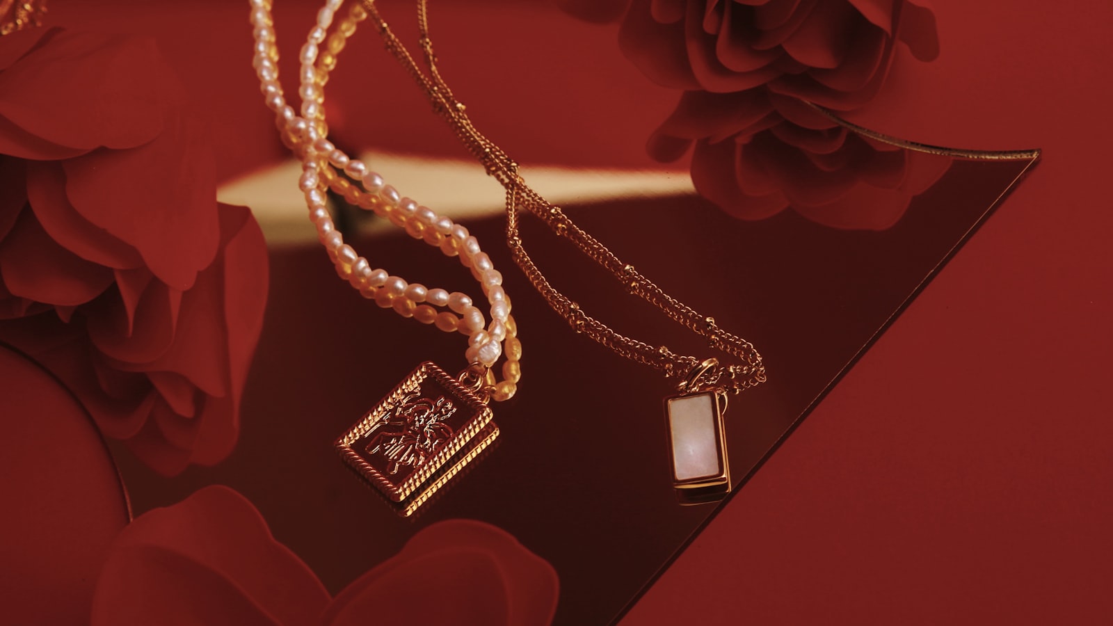 Luxury valentine gift for girlfriend